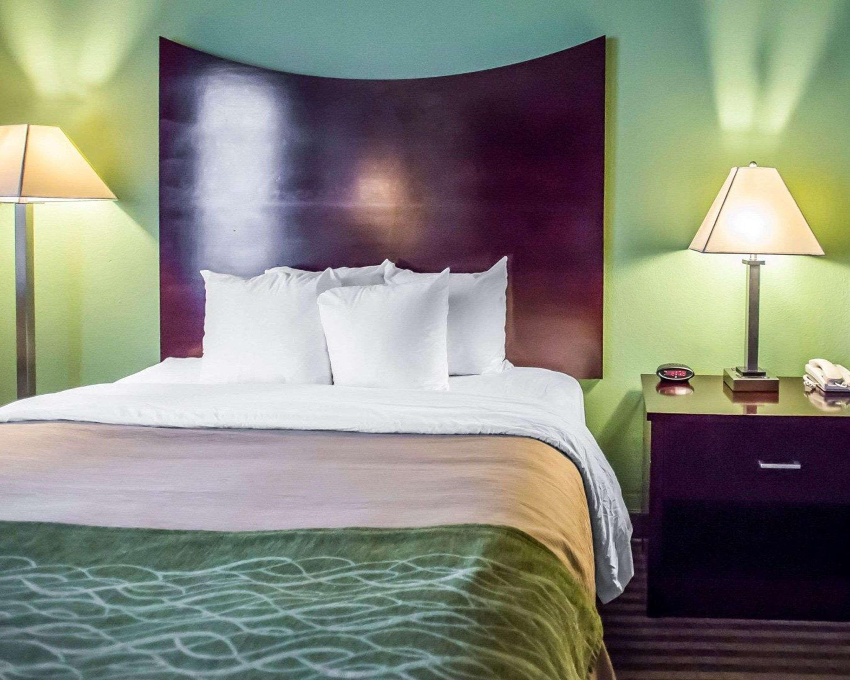 Quality Inn Mill Hall - Lamar Exteriér fotografie
