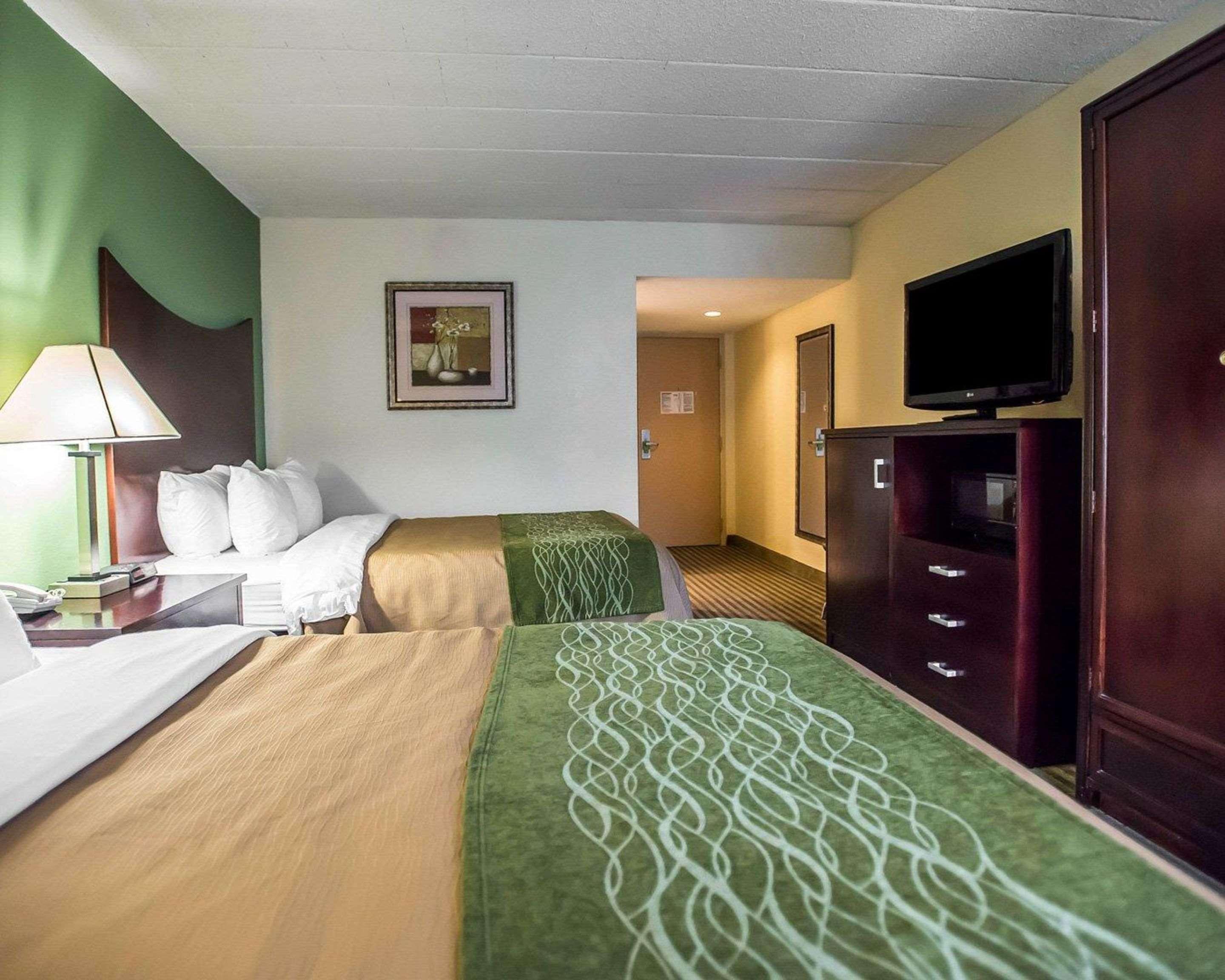 Quality Inn Mill Hall - Lamar Exteriér fotografie